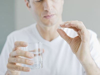 Maschera per uovo della vitamina v12 di capelli